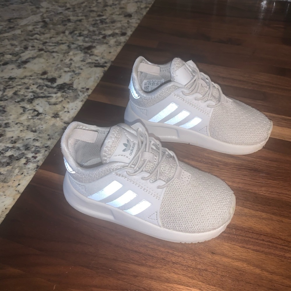 Toddler size 6 adidas sneaker